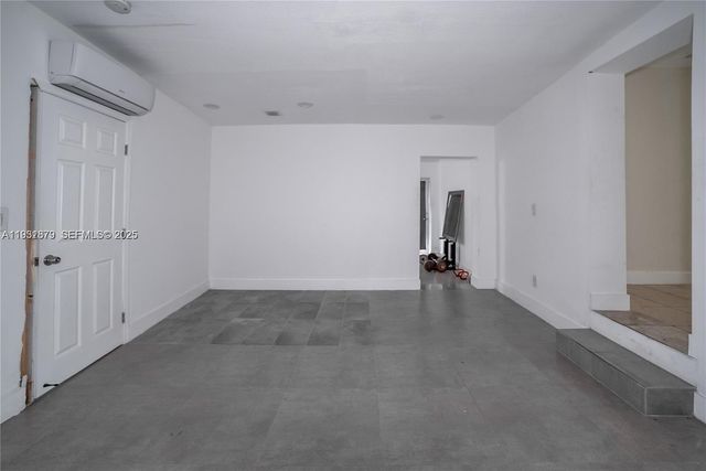 2501 NW 22nd Ave, Miami, FL 33142