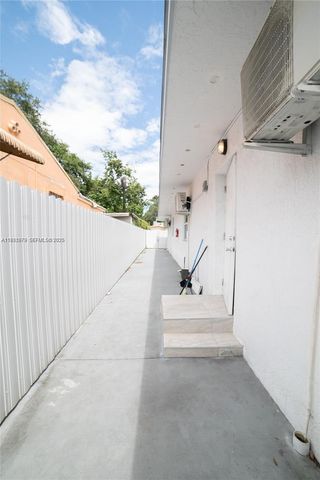 2501 NW 22nd Ave, Miami, FL 33142