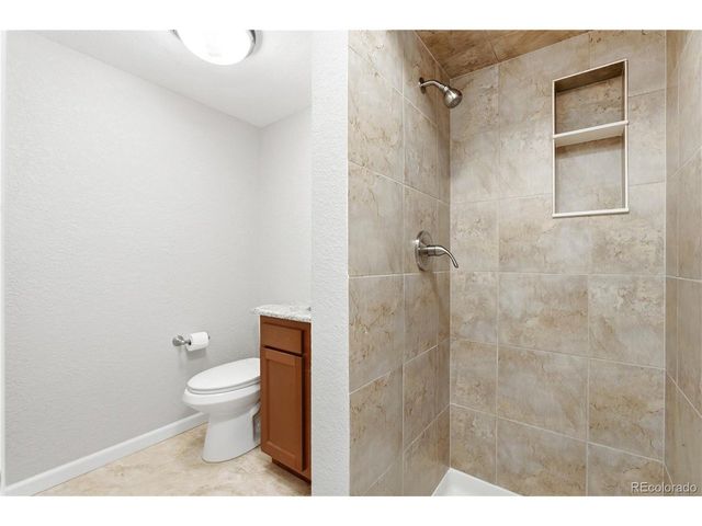 7050 S Newland Ct, Littleton, CO 80128