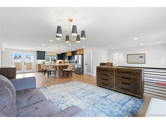 7050 S Newland Ct, Littleton, CO 80128