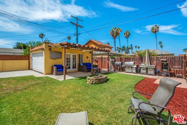 3827 Olmsted Avenue, Los Angeles, CA 90008