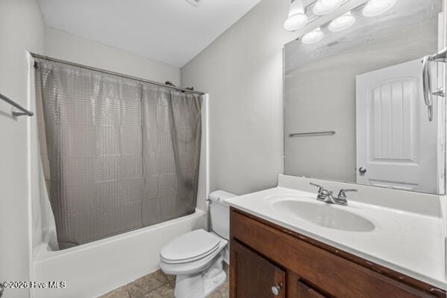 264 Inverness Drive, Hubert, NC 28539