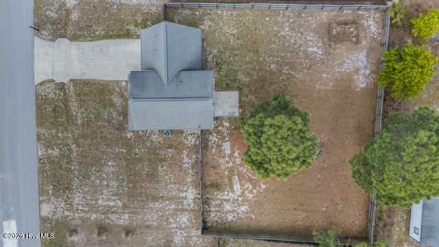 264 Inverness Drive, Hubert, NC 28539