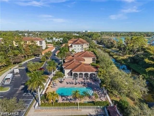 4510 Botanical Place CIR 3, Naples, FL 34112