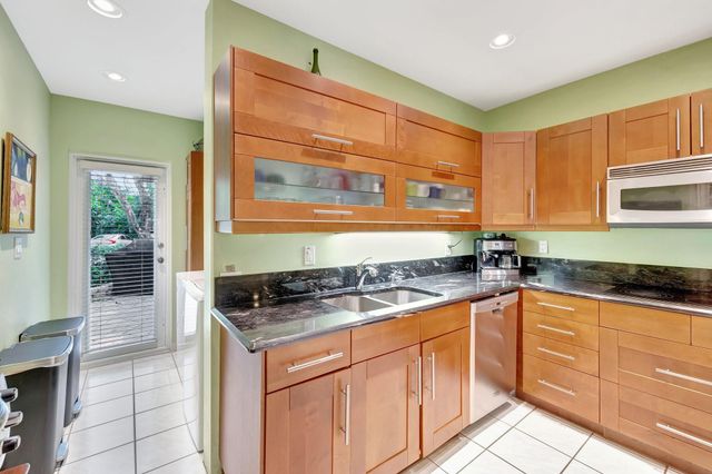 2903 N Palm Aire Drive (VILLA), Pompano Beach, FL 33069