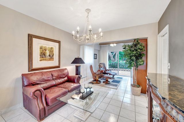 2903 N Palm Aire Drive (VILLA), Pompano Beach, FL 33069