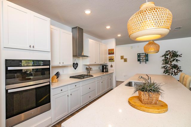 62 Reverie Dr N, Palm Coast, FL 32137