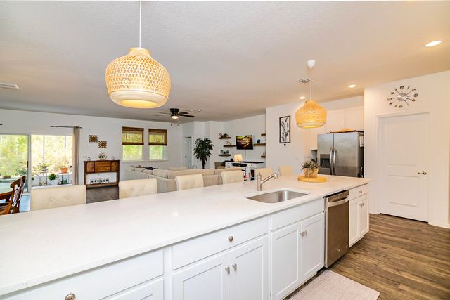 62 Reverie Dr N, Palm Coast, FL 32137