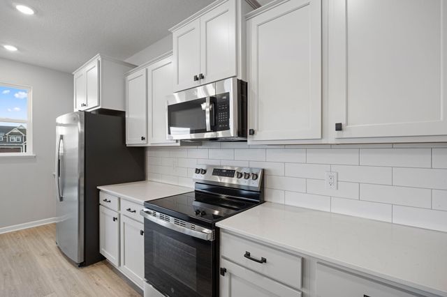 6120 157th Street N, Hugo, MN 55038