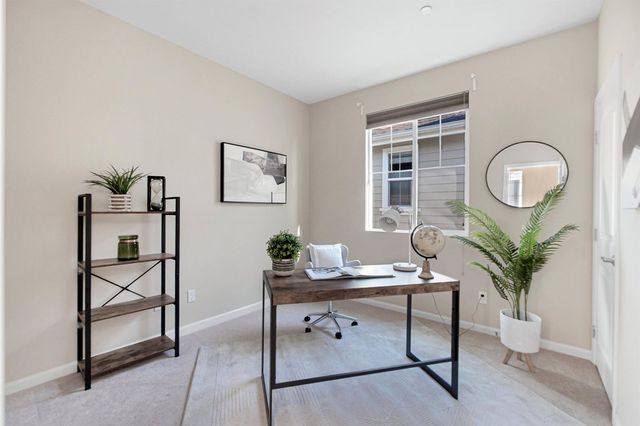 328 C St, Hayward, CA 94541