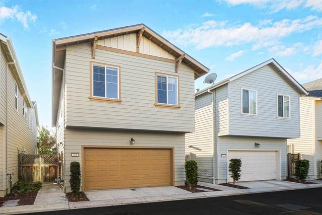 328 C St, Hayward, CA 94541