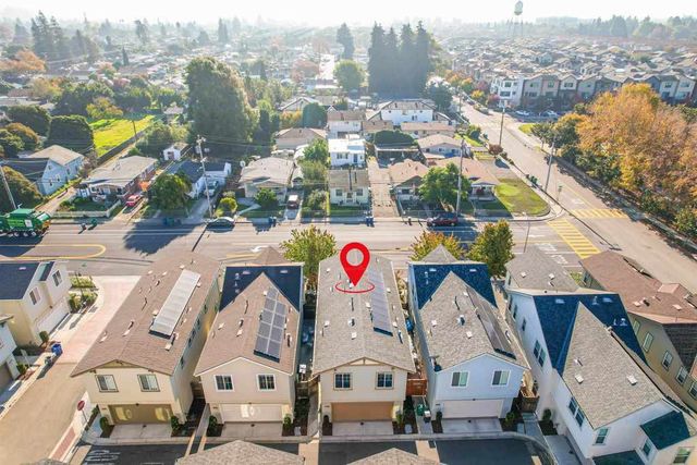 328 C St, Hayward, CA 94541