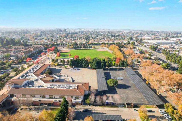 328 C St, Hayward, CA 94541