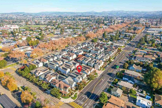 328 C St, Hayward, CA 94541