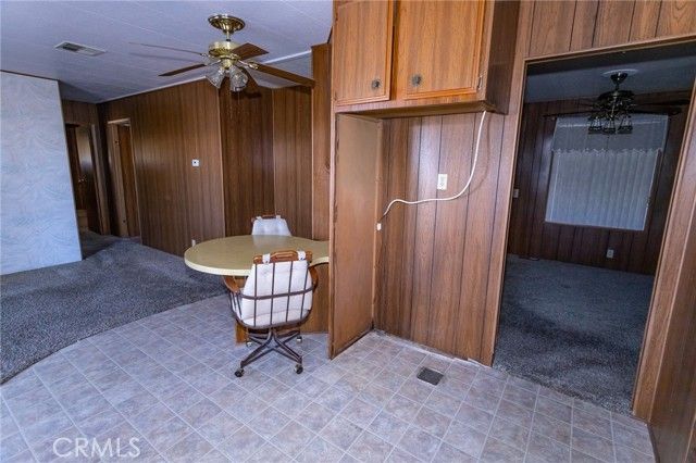 1585 W Johnston, Hemet, CA 92543