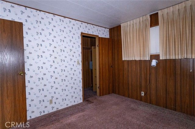 1585 W Johnston, Hemet, CA 92543