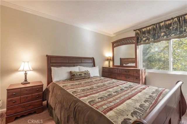 548 Moreno Lane, Sugarloaf, CA 92386