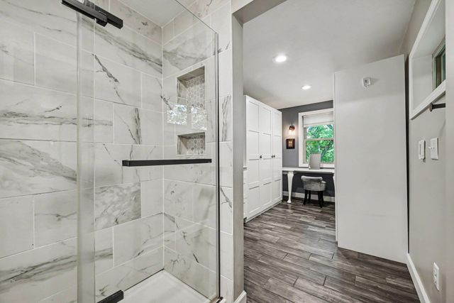 2427 Mayflower Avenue, Hopkins, MN 55305