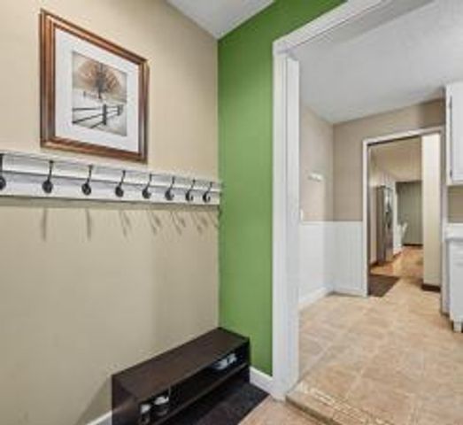 2427 Mayflower Avenue, Hopkins, MN 55305