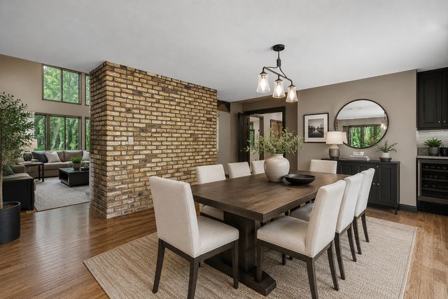 2427 Mayflower Avenue, Hopkins, MN 55305