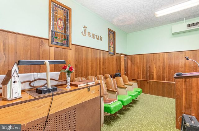 119 N GEORGE ST, York, PA 17401