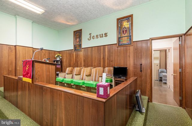 119 N GEORGE ST, York, PA 17401