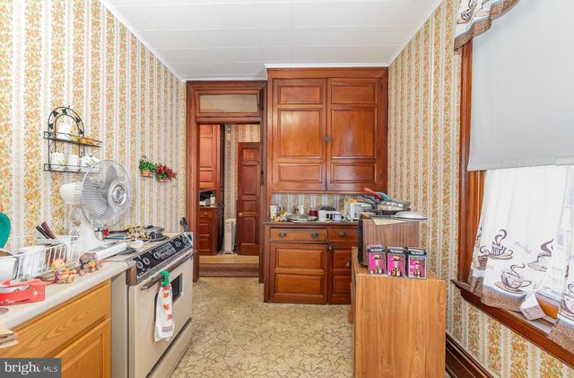 119 N GEORGE ST, York, PA 17401