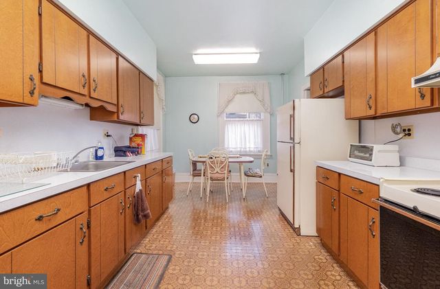 119 N GEORGE ST, York, PA 17401