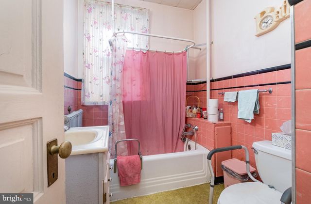 119 N GEORGE ST, York, PA 17401