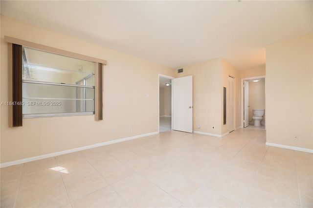 13000 SW 15th Court 206U, Pembroke Pines, FL 33027
