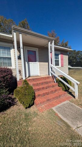 3216 Weston Street, Charlotte, NC 28209
