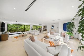 222 E Rivo Alto Dr, Miami Beach, FL 33139