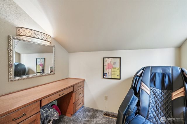 100 Inglewood Park, Longview, WA 98632