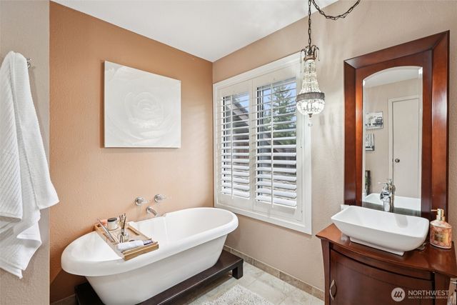 100 Inglewood Park, Longview, WA 98632