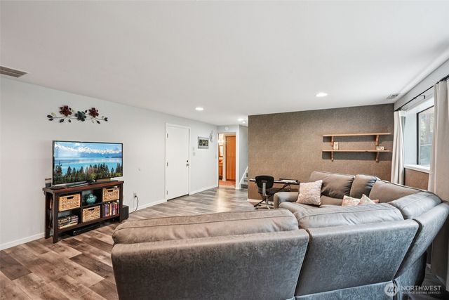 100 Inglewood Park, Longview, WA 98632