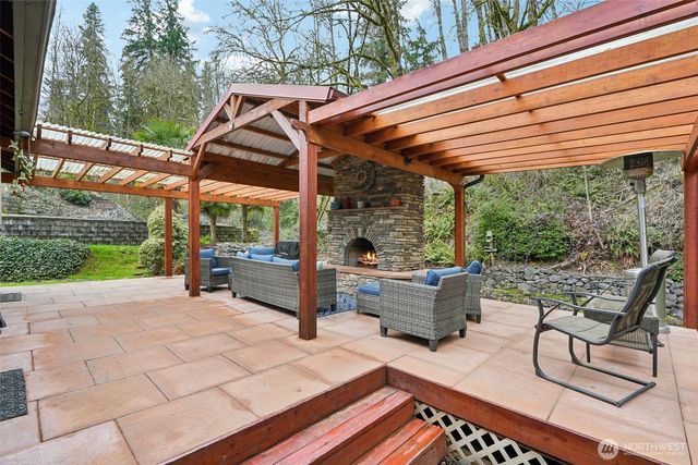 100 Inglewood Park, Longview, WA 98632