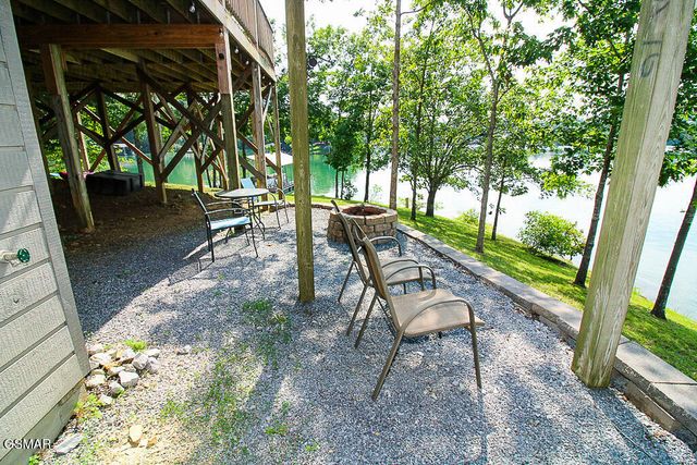 1949 Redbud View Road, Sevierville, TN 37876