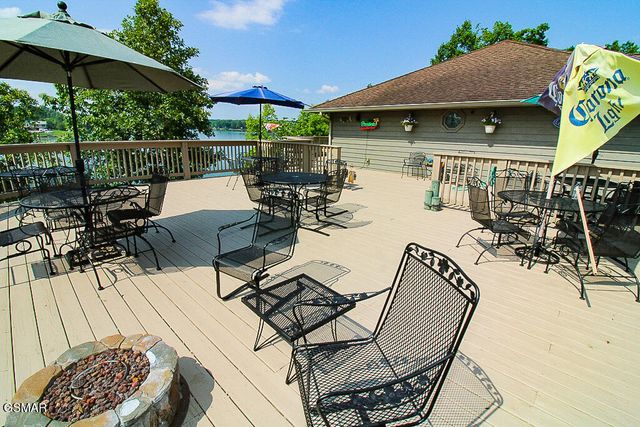 1949 Redbud View Road, Sevierville, TN 37876