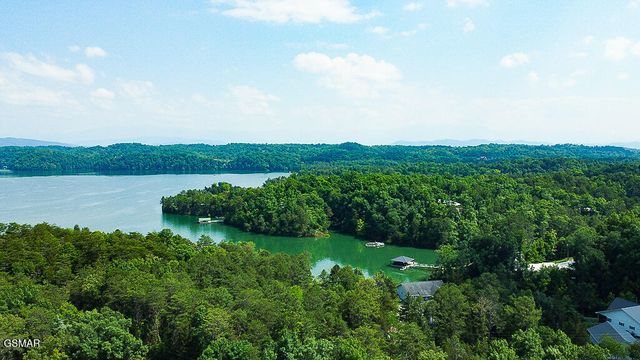 1949 Redbud View Road, Sevierville, TN 37876