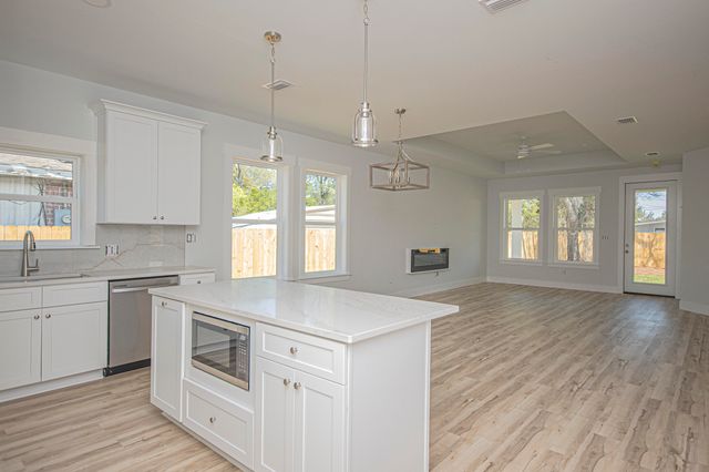 18 Wood Avenue, Panama City, FL 32404