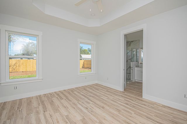 18 Wood Avenue, Panama City, FL 32404