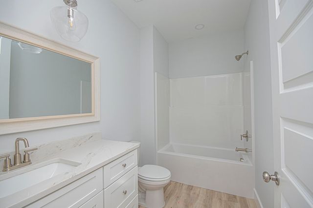 18 Wood Avenue, Panama City, FL 32404