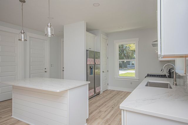 18 Wood Avenue, Panama City, FL 32404