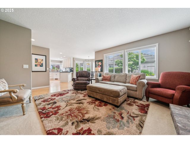 2678 Se MYRTLEWOOD Way, Gresham, OR 97080