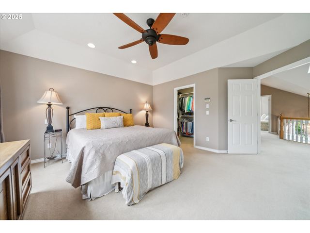 2678 Se MYRTLEWOOD Way, Gresham, OR 97080