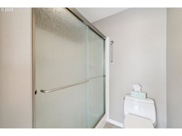 2678 Se MYRTLEWOOD Way, Gresham, OR 97080