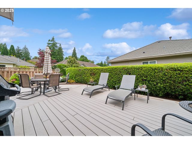 2678 Se MYRTLEWOOD Way, Gresham, OR 97080