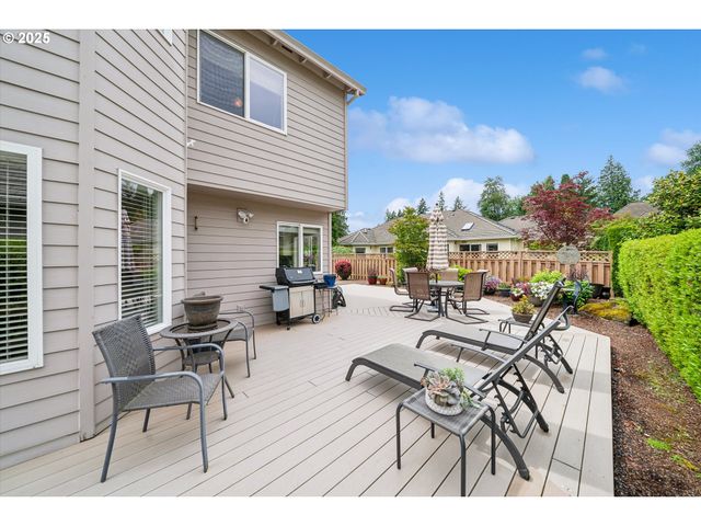 2678 Se MYRTLEWOOD Way, Gresham, OR 97080