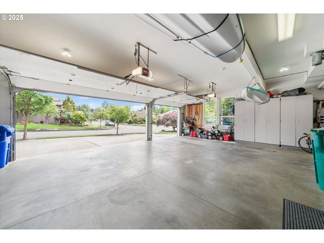 2678 Se MYRTLEWOOD Way, Gresham, OR 97080