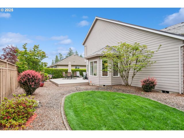 2678 Se MYRTLEWOOD Way, Gresham, OR 97080